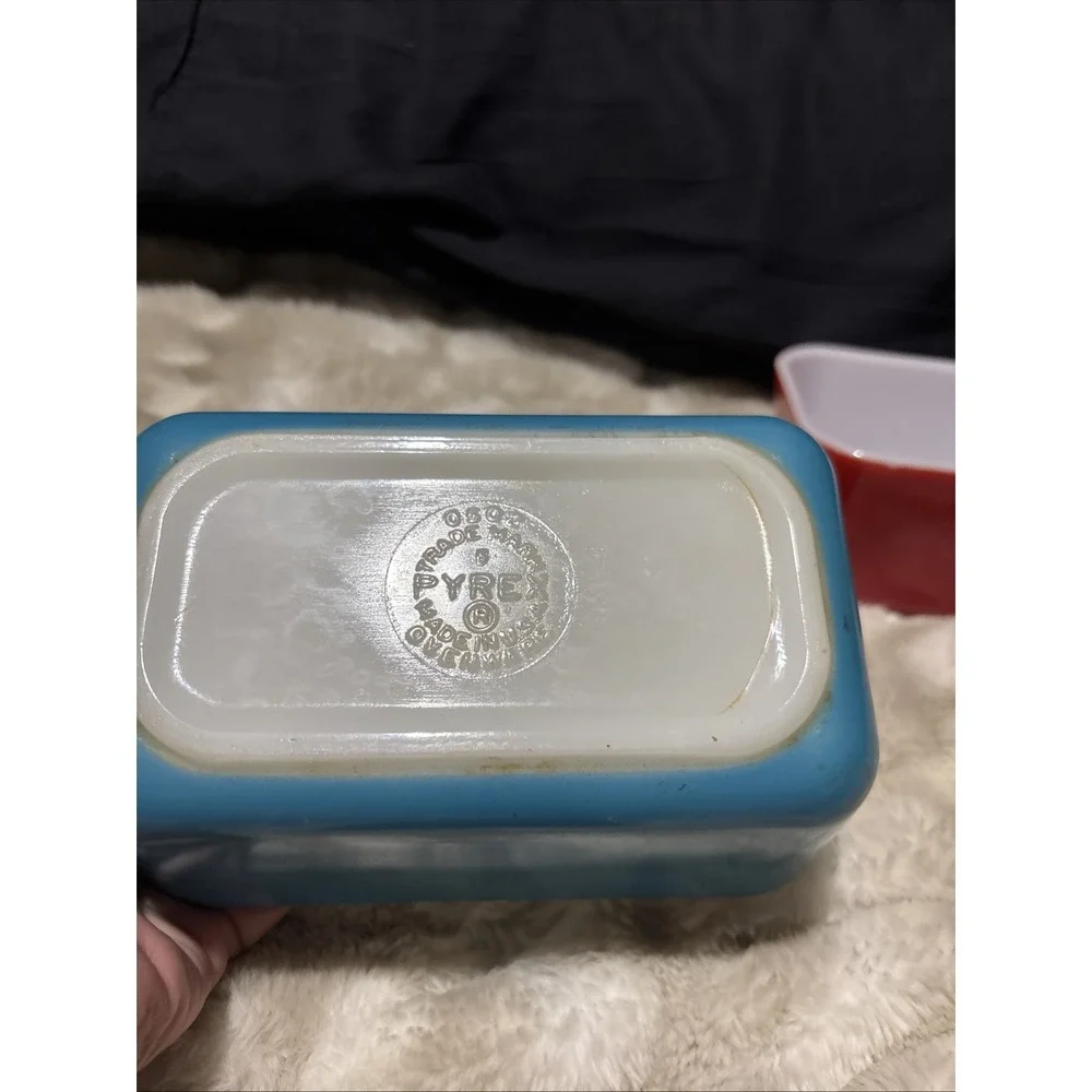 Pyrex 2 Pc Ovenware Refrigerator Dish Set Primary Colors No Lids